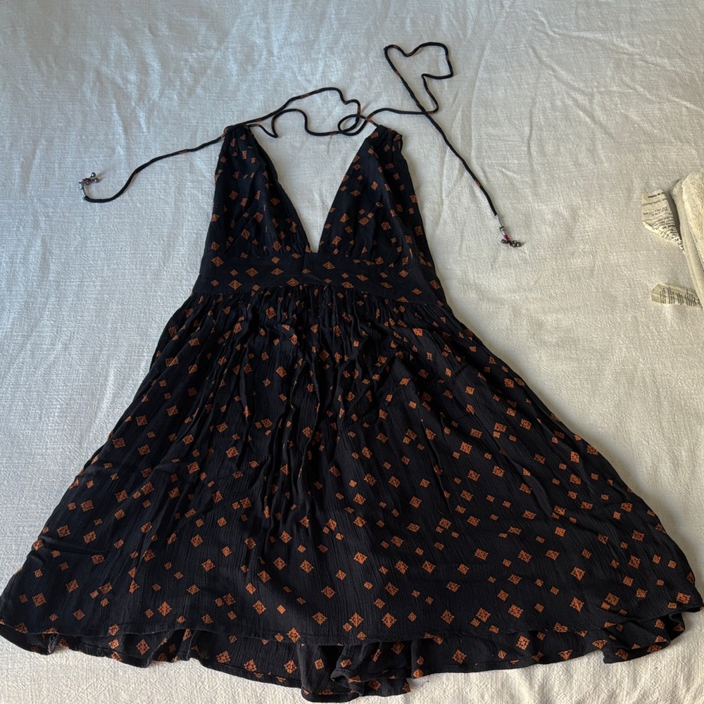 Elegant Navy and Orange Patterned Dress